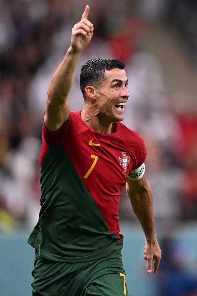 WTT 多哈男女单打争夺激烈