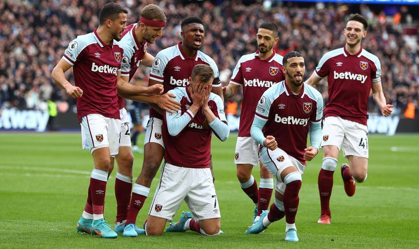 《空洞骑士：丝之歌》导致多款游戏延期 开发商道歉