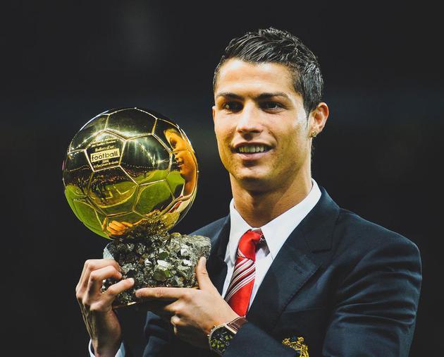 [中超]莱切特带球突破 内切射门扩大比分